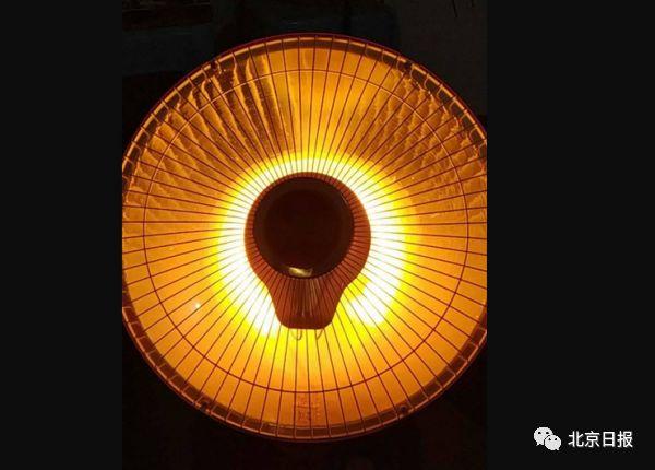 昨晚，“甜甜圈”被玩坏了……